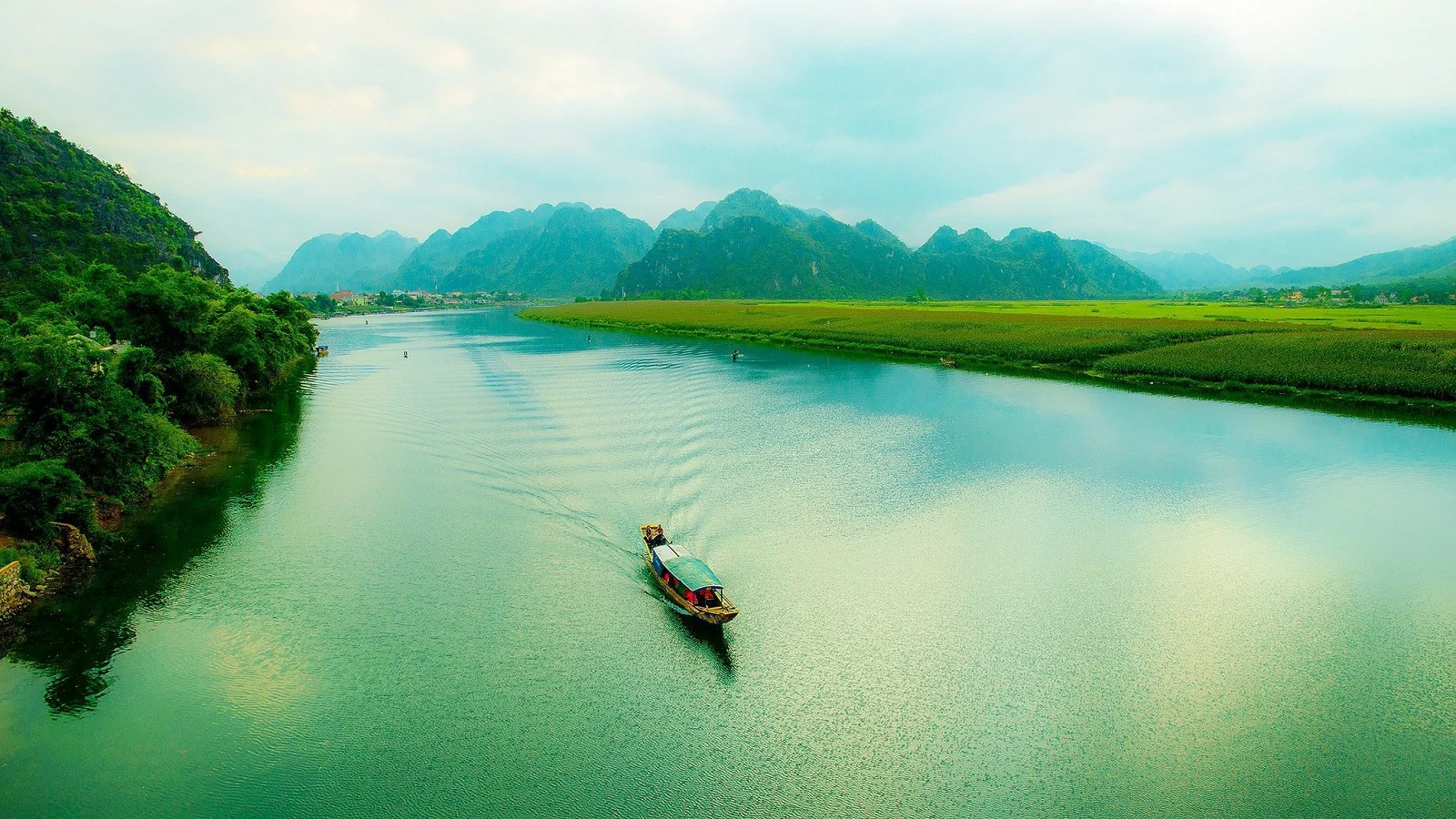 Núi Hồng – Sông Lam