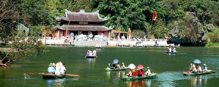 Chùa Hương Tích 7